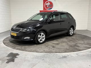 Skoda Fabia Combi 1.2 TSI JOY, Clima, Cruise, Parkeersensoren, Isofix, Lichtmetaal, Blue tooth, Radio, Telefoon, Ruime betaalbnare stationcar, Prijs incl. apk, beurt, 3 mnd gar