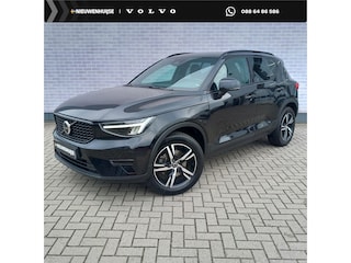 Volvo XC40 2.0 B3 Plus Dark | Adaptieve Cruise Control | Parkeercamera | Harman Kardon Audio | Stoel-/Stuurverwarming | Donker Getint Glas | DAB+ |