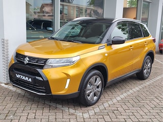 Suzuki Vitara 1.4 BOOSTERJET SELECT SMART HYBRID Direct Leverbaar | Tot 10 JAAR GARANTIE! | Inclusief € 2.000,- Voorraad Voordeel