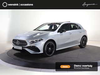 Mercedes-Benz A-klasse 250e Business Solution AMG | Panoramadak | Premium Plus | 19” AMG-velgen | HUD | Dodehoekassistent | Elek. Stoelen met Geheugen | Keyless Entry/Go |
