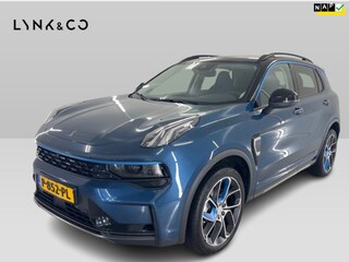 Lynk & Co 01 1.5 261pk PHEV 7DCTH | Orig.NL | PanoramaDak | 360 graden Camera | Carplay |