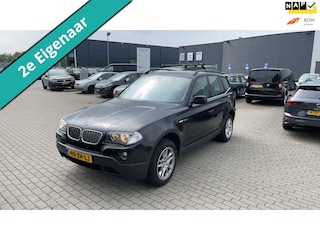 BMW X3 2.5si 218pk 6-Cilinder 4WD Exe Automaat Navi Trekhaak 1800kg.
