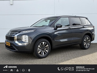 Mitsubishi Outlander 2.4 PHEV Intense MY26 / AFNEEMBARE TREKHAAK! / Adaptief Cruise Control / Apple Carplay&Android Auto / 1600kg trekgewicht / Full-Map Navigatie / Airco / Stoelverwarming Voor / 360 Camera+Sensoren /