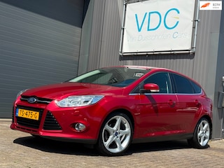 Ford Focus 1.6 TI-VCT Titanium | Automaat | Leder | Xenon