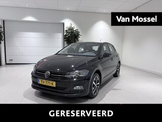 Volkswagen Polo 1.0 TSI Beats Airco | Achteropkomend Verkeer Waarschuwing | Autonomous Emergency Braking | Bluetooth | Cruise Control Adaptief | LED Dagrijverlichting | Lederen Stuurwiel | Lichtmetalen Velgen 16'' | Multimedia-Voorbereiding | Sportstoelen | Start/Stop Systeem | Telefoon Integratie | Alarmklasse 3 | Navigatiesysteem Full Map | Wifi Voorbereiding | Apple Carplay/Android Auto
