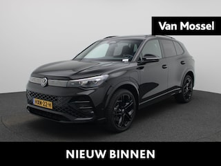 Volkswagen Tiguan 1.5 eHybrid R-Line Edition 272 PK| Origineel Nederlands | 1e Eigenaar | Panoramadak | Navigatie | Stoelverwarming | Stuurwielverwarming | Achteruitrijcamera