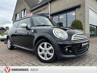 Mini Mini 3-Deurs 1.6 Business Line Navigatie / Airco