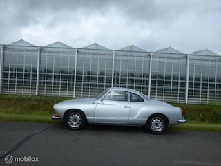 Volkswagen Karmann Ghia Coupé