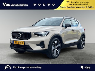 Volvo XC40 2.0 B4 Plus Dark