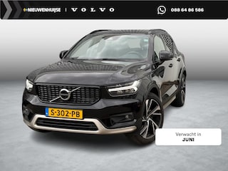 Volvo XC40 1.5 T5 Recharge R-Design | Plug-in Hybrid (PHEV) | Trekhaak | Lederen Bekleding | Achteruitrijcamera | Parkeersensoren | Harman Kardon Audio | Elektrisch Verstelbare Voorstoelen | Keyless Entry | Elektrische Achterklep | Navigatie
