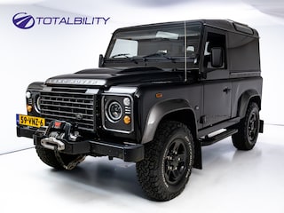 Land Rover Defender 2.4 TD HT 90 Hardtop | Grijs kenteken | Lederen stoelen | Armsteun voor | Alpine radio en speakers | Let op: prijs is exclusief BTW