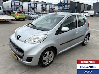 Peugeot 107 1.0-12V XS Automaat Airco Aux Bluetooth Bellen