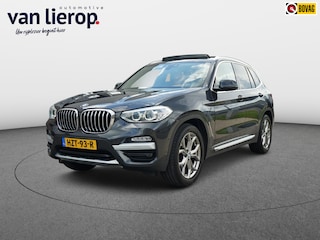 BMW X3 XDrive20i Launch Edition High Executive|LEDER|PANO|SFEERVERL