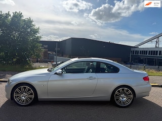 BMW 3-serie Coupé 325i Executive