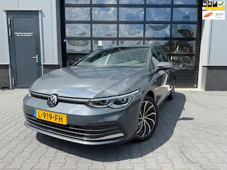 Volkswagen Golf 1.5 TSI Style nieuwstaat VOL optie's