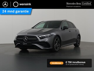 Mercedes-Benz A-klasse 180 Star Edition AMG Line | Night | Panoramadak | Sfeerverlichting | MULTIBEAM LED | Stoelverwarming | Sfeerverlichting |
