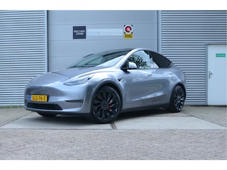 Tesla Model Y Performance AWD 75 kWh Trekhaak (max 1.600kg), AutoPilot4.0 Ryzen (FSD 99,- p/mnd)