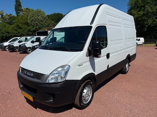 Iveco Daily 35S13V 330 L2H3 3500Kg Trekgewicht
