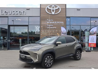 Toyota Yaris Cross 1.5 HYBRID 115 DYNAMIC STUUR/STOELVERWARMING KEYLESS PRIVACY-GLASS 17"LM-VELGEN APPLE/ANDROID LED