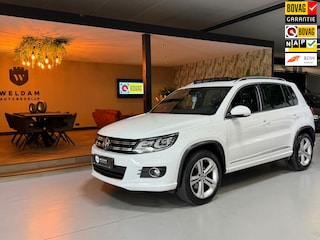 Volkswagen Tiguan 1.4 TSI R-Line|NAP|Pano|Trekhaak|Park Assist|Xenon|Navi|Cruise|PDC Rondom|18 Inch|Rijklaar