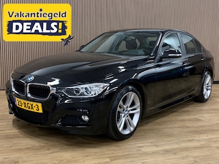 BMW 320i High Executive|Automaat|Climate Control|Navigatie|