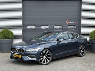 Volvo S60 2.0 B4 Plus Bright | Camera | Navigatie | 20 Inch Lichtmetalen Velgen | DAB | LED |