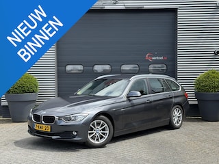 BMW 3-serie Touring 320d EfficientDynamics Edition High Executive Upgr | Navigatie | Climate Control | Stoelverwarming | Lichtmetalen Velgen |