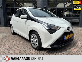 Toyota Aygo 1.0 VVT-i x-play cabriotop (1e eig-dealer onderhouden)