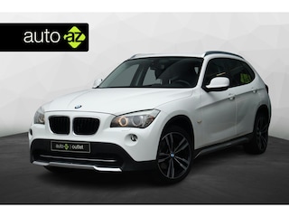 BMW X1 xDrive20i Business / Pano / Stoelverwarming