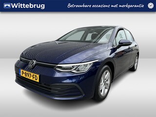 Volkswagen Golf 1.5 TSI 131pk Life App-connect / Winterpakket / LED verlichting / Keyless / Parkeersensoren