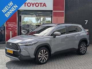 Toyota Corolla Cross Hybrid 140 Style 4-SEIZOENSBANDEN ELEK. ACHTERKLEP BLIND-SPOT ANDROID&APPLE