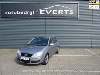 Volkswagen Polo 1.4-16V Comfortline Apk 19-05-2027 Airco elektrisch pakket nette auto met boekjes nu meeneem prijs