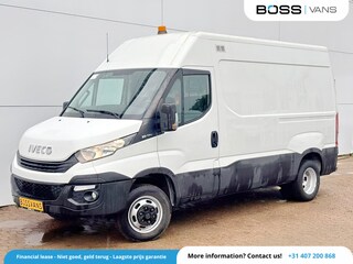 Iveco Daily 35C14 2.3 L2H2 Dubbellucht Airco Camera Trekhaak 3,5t