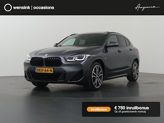 BMW X2 xDrive25e High Executive | M-Pakket | Panoramadak | Sportstoelen | HUD | M-Sportstoelen Elektrisch verstelbaar + Geheugen | Camera | Navigatie | DAB | Stoelverwarming | Ele. kofferdeksel |