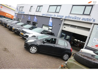 Toyota Yaris 1.4 D-4D Sol / AIRCO / 5 DEURS / NIEUWE MODEL !