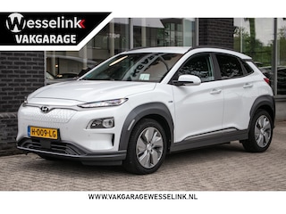 Hyundai Kona EV Premium 64 kWh - Stoelventilatie | Achterbankverw. | Adpt. cruise