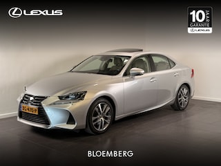 Lexus IS 300h Hybrid Business Line | Trekhaak | Parkeersensoren voor - en achter | Schuif - / kanteldak |
