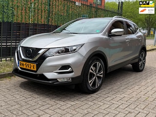 Nissan Qashqai 1.2 N-Connecta Grijs 2017 AUT|PANO|NAP|CAMERA