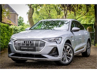 Audi E-tron 55 quattro S edition 95 kWh Panorama Leder Trekhaak