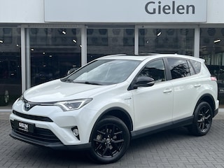 Toyota RAV4 2.5 Hybrid Black Edition | Eerste eigenaar, Schuifdak, Leer, Trekhaak, Stoelverwarming, Parkeersensoren, Bearlock