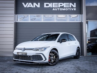 Volkswagen Golf 1.4 eHybrid GTE - 19'' R-Velgen l Limited Edit. l ACC l Sfeerverl.