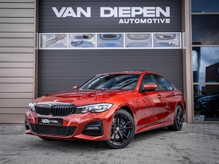 BMW 330e High Executive M-Sport l Pano l HUD l 360cam l 19''