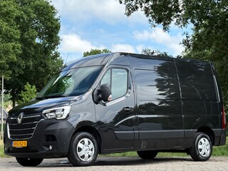 Renault Master T33 2.3 dCi 135 L2H2 Work Edition* Navi*Cruise*Airco*TREKHAAK*Cruise*3 zitplaatsen*NAP