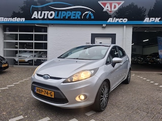 Ford Fiesta 1.25 Trend Carplay | Airco | All Seasonbanden | Nieuwe APK bij aflevering