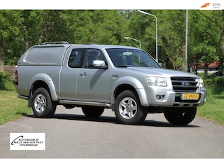 Ford Ranger 2.5 TDCI Super Cab 4x4 Limited / Leder interieur / Parkeersensoren / Airco / Trekhaak / Slechts 154.000 km.