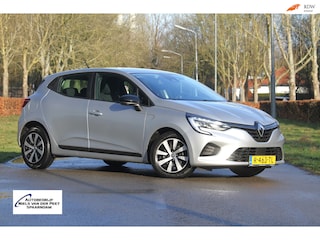 Renault Clio 1.0 TCe 90 Equilibre / 1e eigenaar / Navigatie / Cruise control / Slechts 75.000 km. / All season banden Michelin