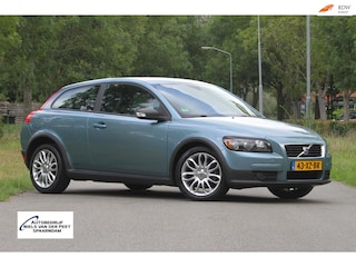 Volvo C30 1.8 Kinetic / Uitzonderlijk mooie youngtimer / Airco met climate control / Sportvelgen / Volledige onderhoudshistorie