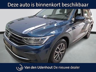Volkswagen Tiguan 1.4 TSI eHybrid 245pk PHEV Life / Trekhaak 1800kg / Navigatie / Massage