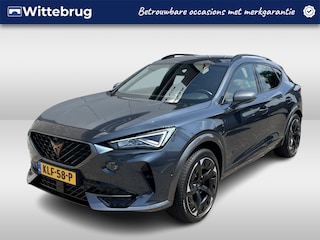 Cupra Formentor 1.4 e-Hybrid VZ Black Edition / AUTOMAAT/ 245 PK/ TREKHAAK/ LEER/ DCC/ ACC/ FULL LINK/ PARK.SENSOR.V+A/ 360 CAMERA/ STUUR+STOELVERWARM./ MEMORY SEAT/ ELEK.ACHTERKLEP/ DODEHOEK/ KEYLESS/ NAVI/ DAB/ CLIMA/ LED/ 19'' LMV