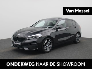 BMW 118i Executive | PANORAMADAK | APPLE CARPLAY | ANDROID AUTO | CLIMATE CONTROL | CRUISE CONTROL | PARKEERSENSOREN |